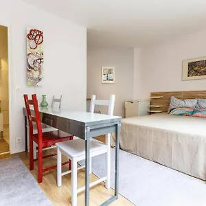 https://paris-studio-arc-de-triomphe.fr-paris.fr